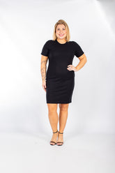 Vestido Preto Tubinho com Manga Plus Size